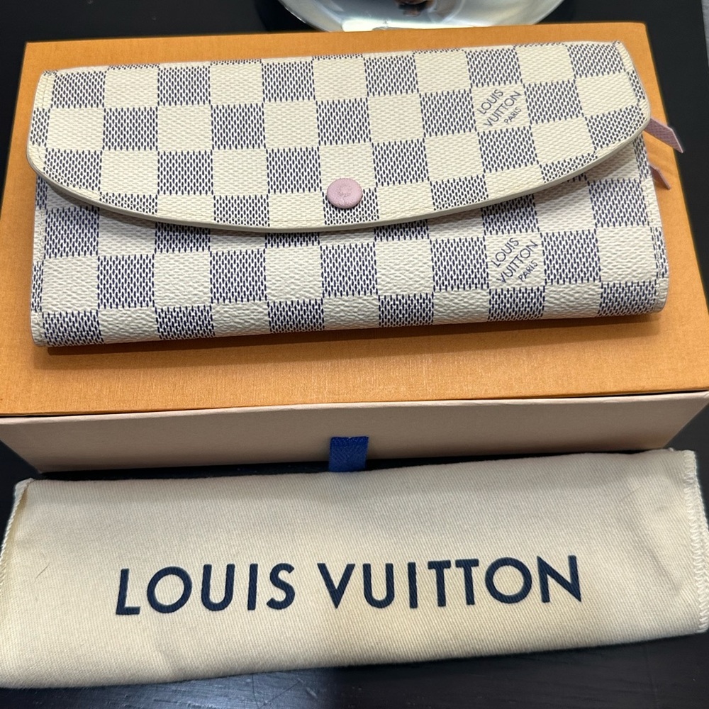 Louis Vuitton Damier Azur Wallet Rose